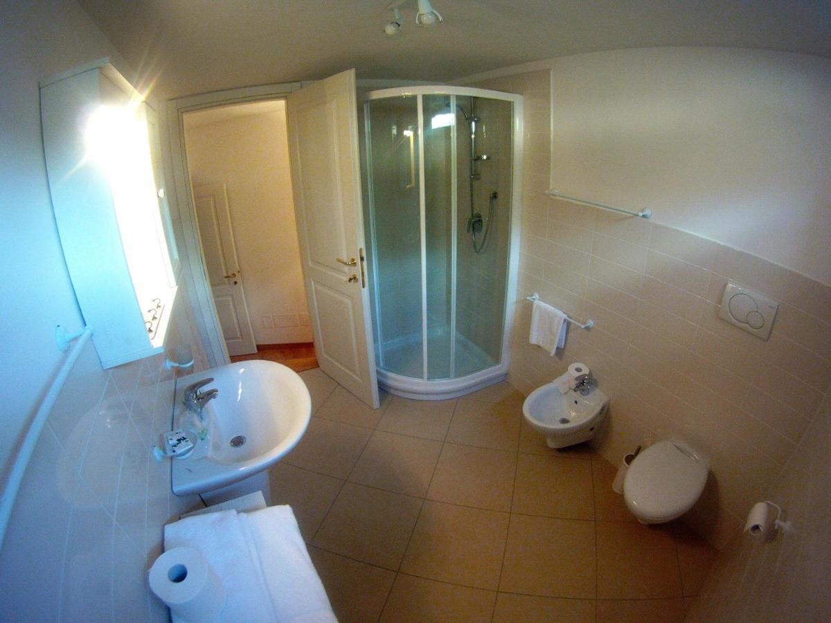 Charmante Apartament Lake Front Malcesine Luaran gambar